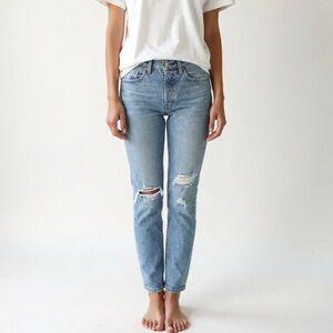 Levi’s 501 Skinny Jeans - Size 27 - FREE SHIPPING on Bundles $85+